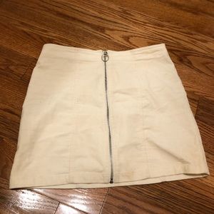 Forever 21 White Mini Skirt Zip-Up | Size L